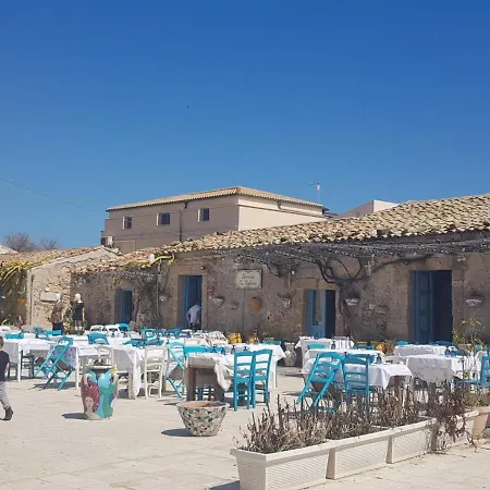 La Casa Sulla Spiaggia Marzamemi Exterior photo
